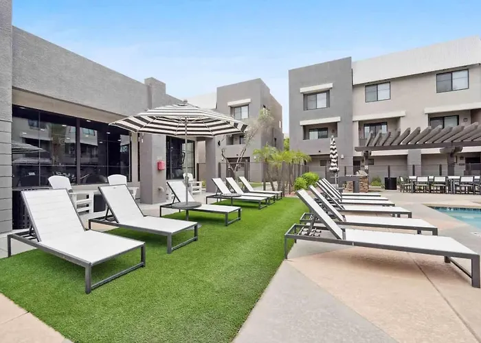 Cozysuites In Westgate With Pool #07 Glendale